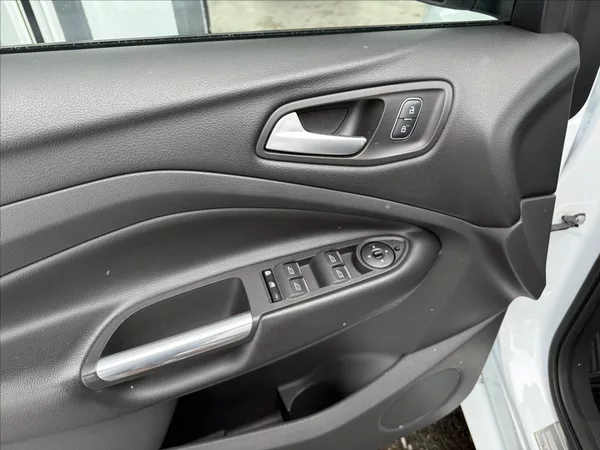 Ford Kuga 2,0 TDCi 132kW ST-line AT AWD - foto 20