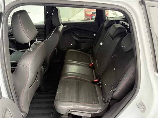 Ford Kuga 2,0 TDCi 132kW ST-line AT AWD - foto 21