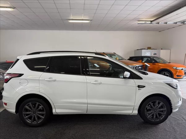 Ford Kuga 2,0 TDCi 132kW ST-line AT AWD - foto 4