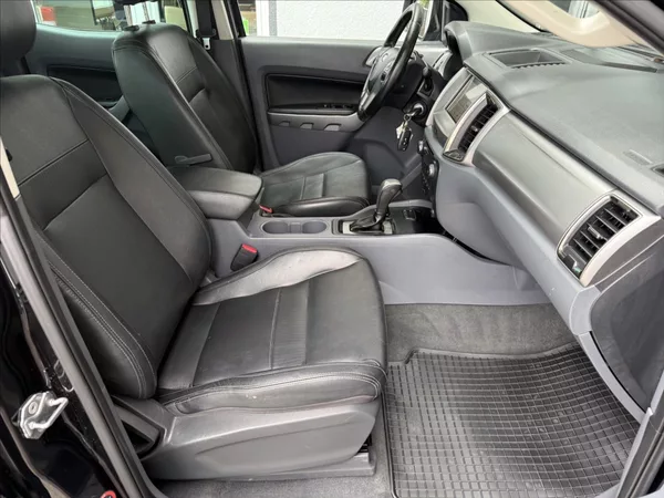 Ford Ranger 3,2 Limited,AT,po servisu! - foto 11