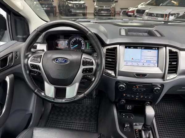 Ford Ranger 3,2 Limited,AT,po servisu! - foto 13