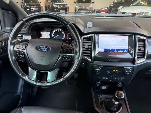 Ford Ranger 2,0 Wildtrak 157kW,man,nové ro - foto 14