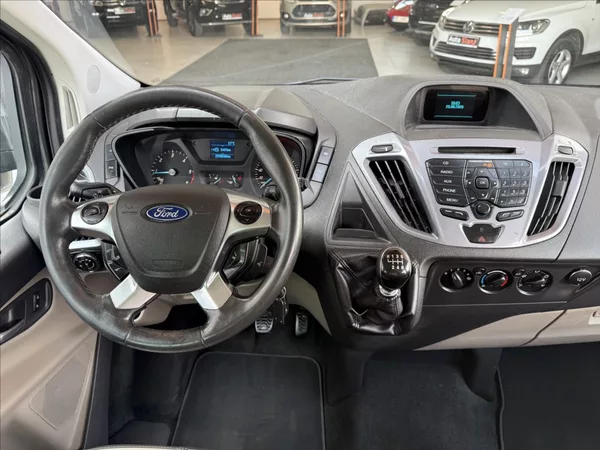 Ford Tourneo Custom 2,2 TitaniumX,114kW,1maj,po se - foto 14