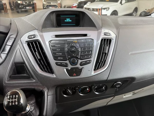 Ford Tourneo Custom 2,2 TitaniumX,114kW,1maj,po se - foto 15