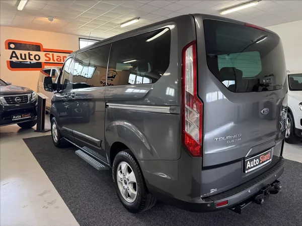 Ford Tourneo Custom 2,2 TitaniumX,114kW,1maj,po se - foto 5
