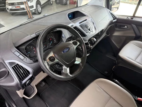 Ford Tourneo Custom 2,2 TitaniumX,114kW,1maj,po se - foto 9