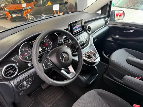 Mercedes-Benz Třídy V 2,2 V220d 8míst,LED,po servisu - foto 10