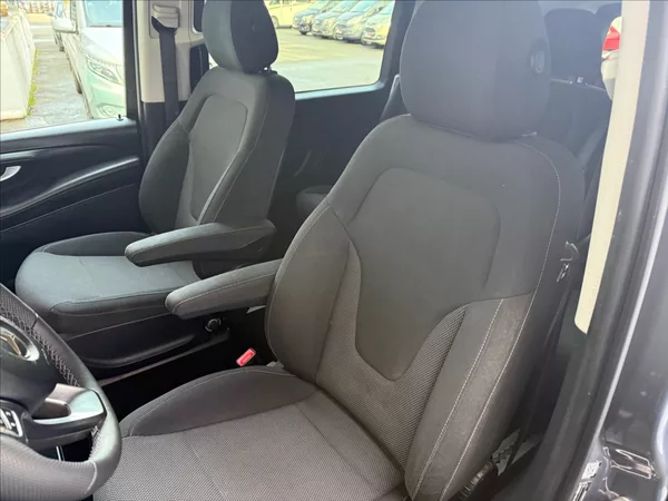 Mercedes-Benz Třídy V 2,2 V220d 8míst,LED,po servisu - foto 11
