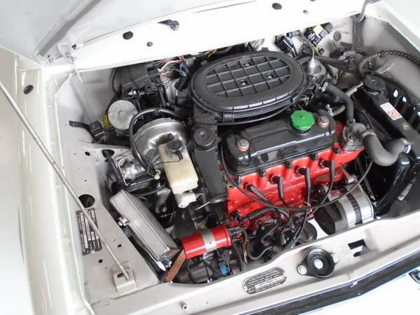 Mini Clubman 1,3 GT po kompl.renovaci! - foto 23