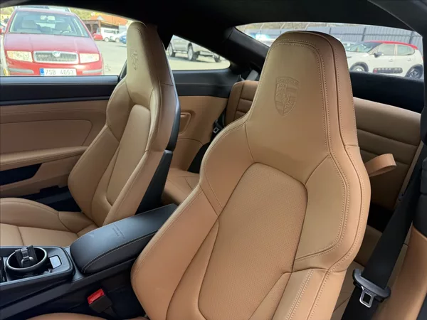 Porsche 911 4,0 GT3 Touring,CZ,nový vůz - foto 12