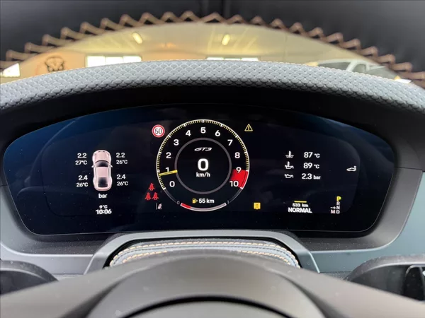 Porsche 911 4,0 GT3 Touring,CZ,nový vůz - foto 21