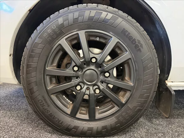 Ford Tourneo Custom 2,2 L2,Titanium, 92kW - foto 25