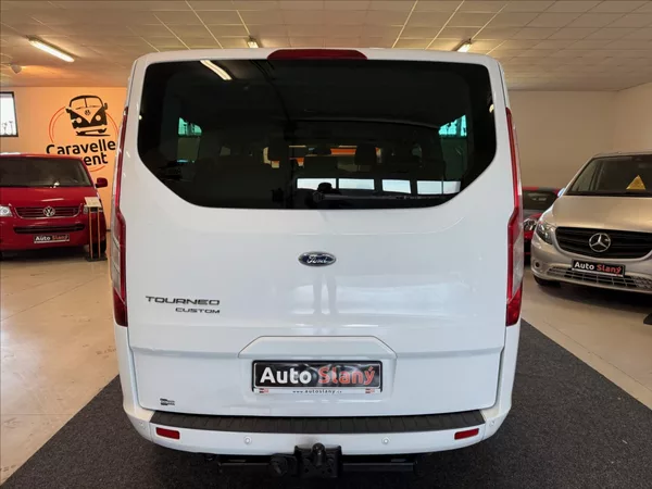 Ford Tourneo Custom 2,2 L2,Titanium, 92kW - foto 8