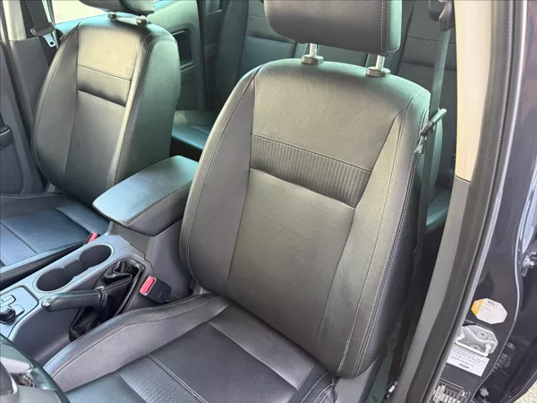 Ford Ranger 3,2 Limited,1maj,man,po servis - foto 10