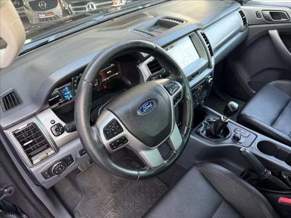 Ford Ranger 3,2 Limited,1maj,man,po servis - foto 9