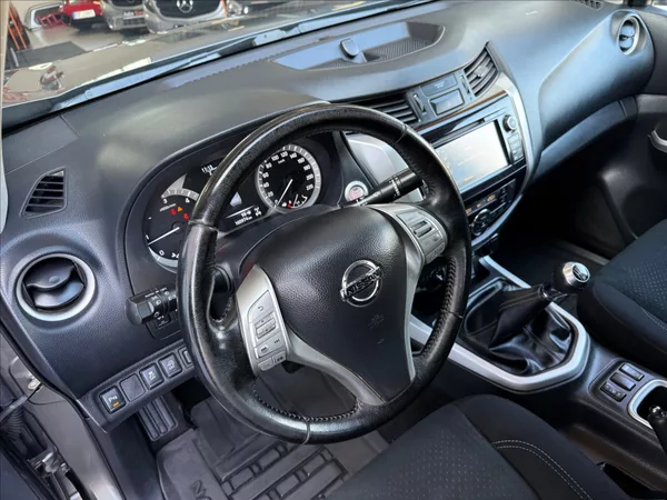 Nissan Navara 2,3 dCi 140kW,1maj.Hardtop,man - foto 9
