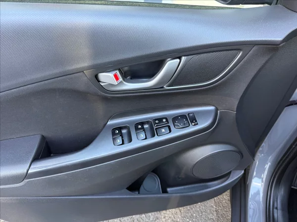 Hyundai Kona 1,0 T-GDI 1maj.CZ,po servisu - foto 19