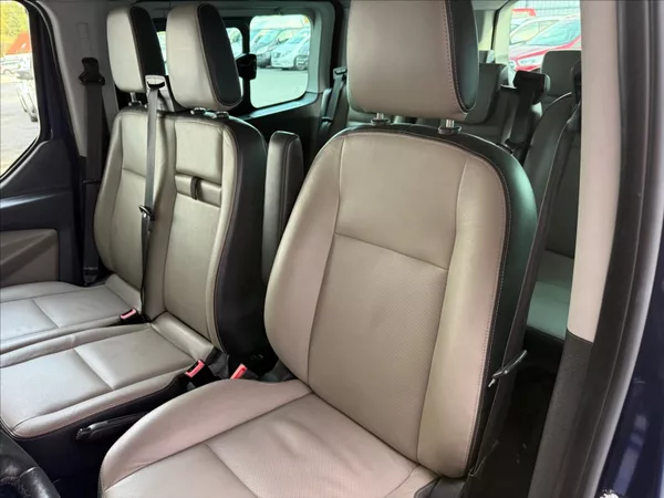 Ford Tourneo Custom 2,2 TitaniumX,114kW,velký serv - foto 10