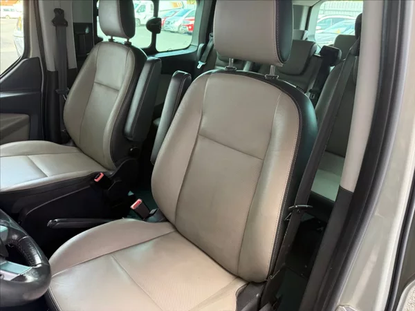 Ford Tourneo Custom 2,2 TitaniumX,92kW,po servisu - foto 10