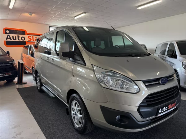 Ford Tourneo Custom 2,2 TitaniumX,92kW,po servisu - foto 2