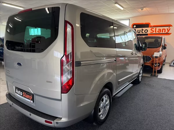 Ford Tourneo Custom 2,2 TitaniumX,92kW,po servisu - foto 6