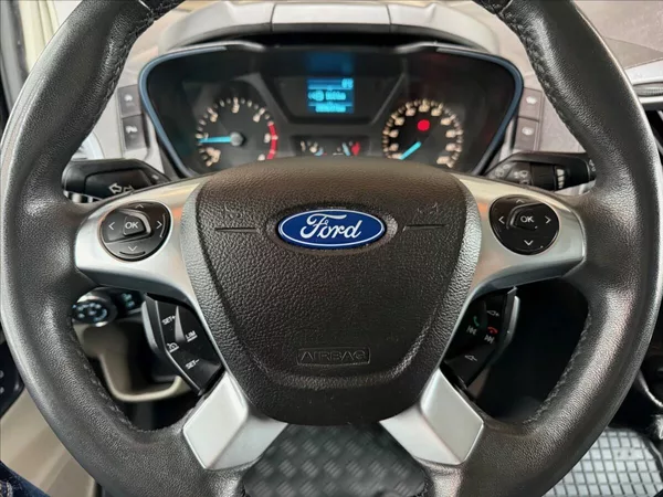 Ford Tourneo Custom 2,2 L2,Titanium,po servisu - foto 17