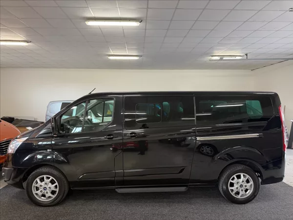 Ford Tourneo Custom 2,2 L2,Titanium,po servisu - foto 3