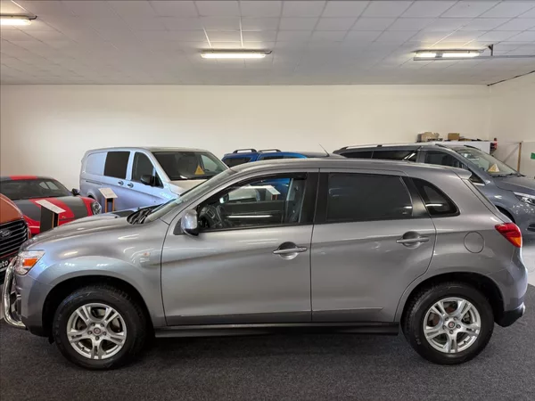Mitsubishi ASX 1,6 ČR,2x kola,po servisu,Top - foto 3