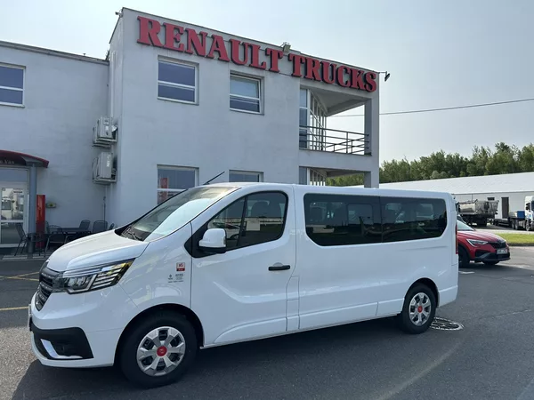 Renault Trafic COMBI L2H1 150k RED 9 míst