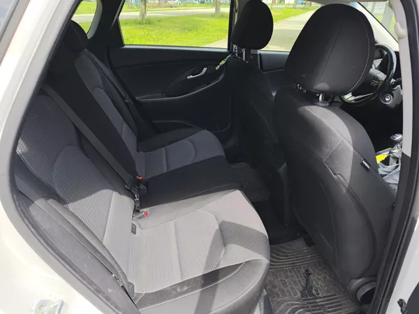 Hyundai i30 1.0 T -Gdi 88Kw Kombi - foto 20