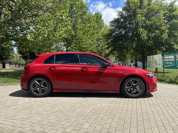 Mercedes-Benz Třídy A A 35 AMG 4Matic - foto 12