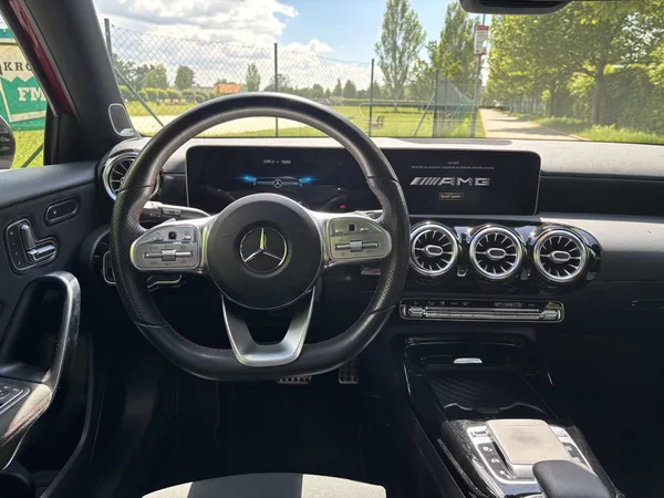 Mercedes-Benz Třídy A A 35 AMG 4Matic - foto 22
