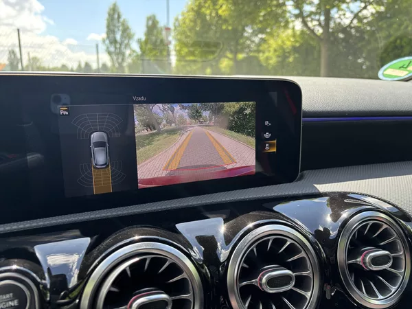 Mercedes-Benz Třídy A A 35 AMG 4Matic - foto 29