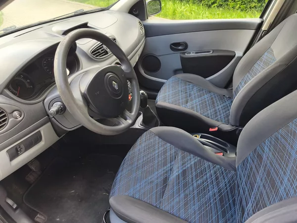 Renault Clio 1.2 confort- nové rozvody - foto 18