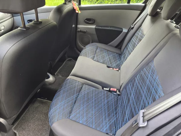 Renault Clio 1.2 confort- nové rozvody - foto 19