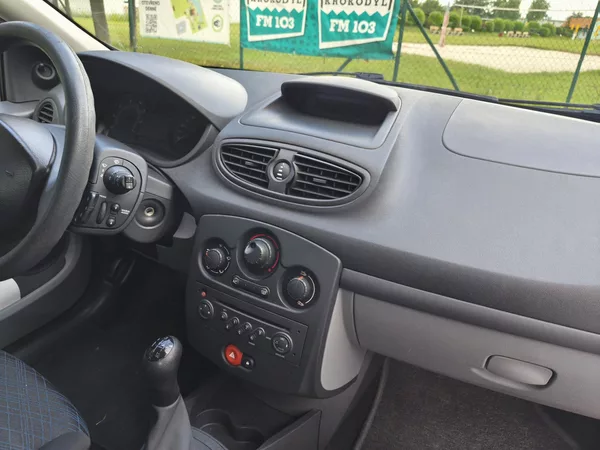 Renault Clio 1.2 confort- nové rozvody - foto 22