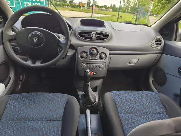 Renault Clio 1.2 confort- nové rozvody - foto 23