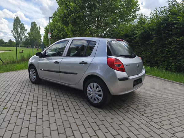 Renault Clio 1.2 confort- nové rozvody - foto 6