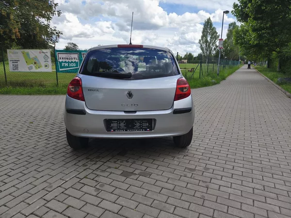 Renault Clio 1.2 confort- nové rozvody - foto 8