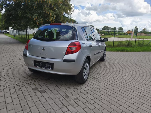 Renault Clio 1.2 confort- nové rozvody - foto 9