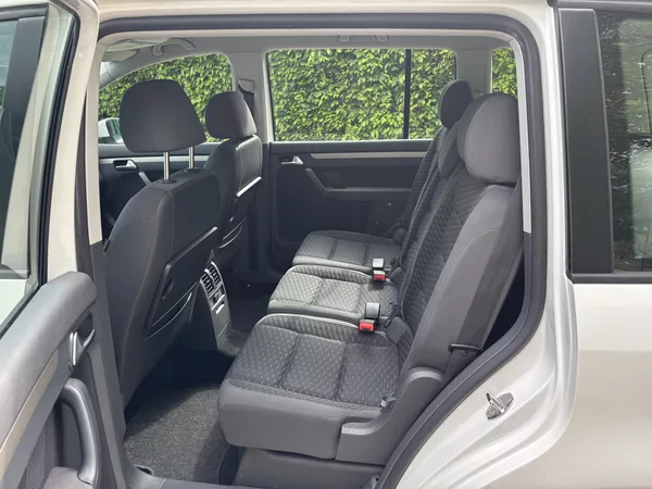 Volkswagen Touran 1.6 75kw Trendline - foto 19