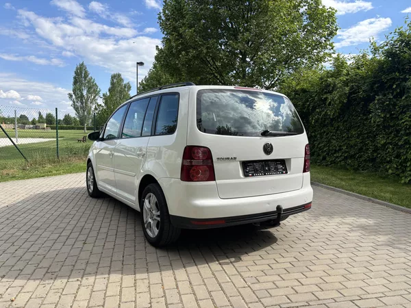 Volkswagen Touran 1.6 75kw Trendline - foto 7