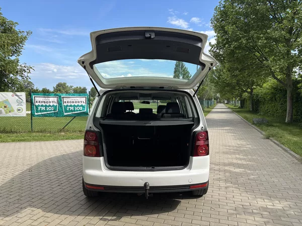 Volkswagen Touran 1.6 75kw Trendline - foto 9
