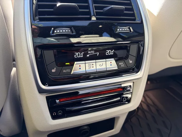 BMW X5 xDrive 45e 290kw ČR DPH PPF - foto 31