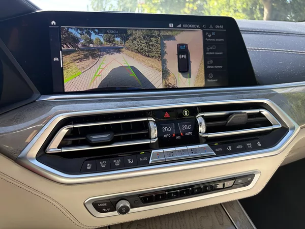 BMW X5 xDrive 45e 290kw ČR DPH PPF - foto 34