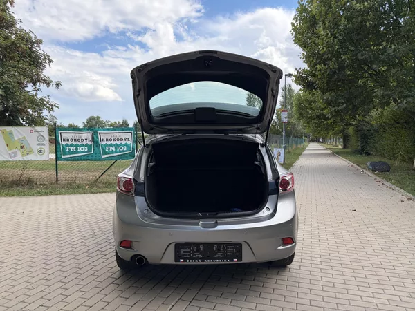 Mazda 3 2.0 Sport Edition - foto 23