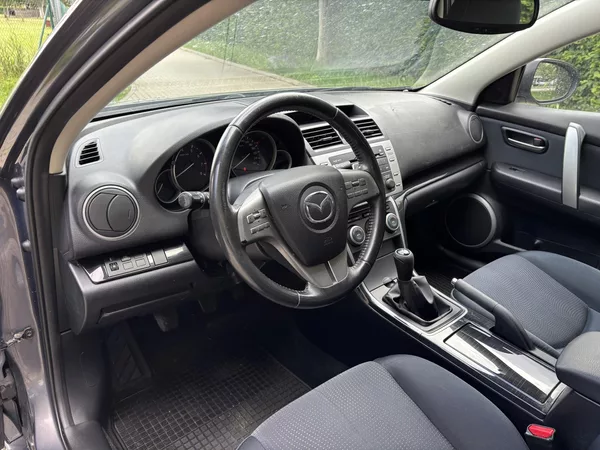 Mazda 6 2.0 TE - foto 18