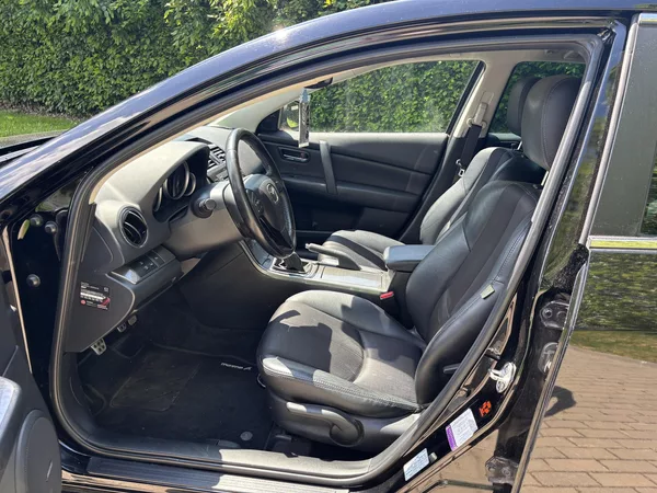 Mazda 6 2.0 Sports-Line - foto 17