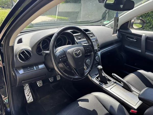 Mazda 6 2.0 Sports-Line - foto 23