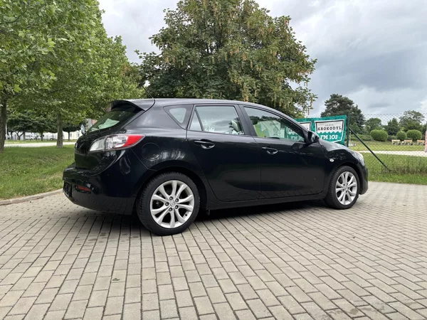 Mazda 3 1.6 90th Anniversary - foto 11